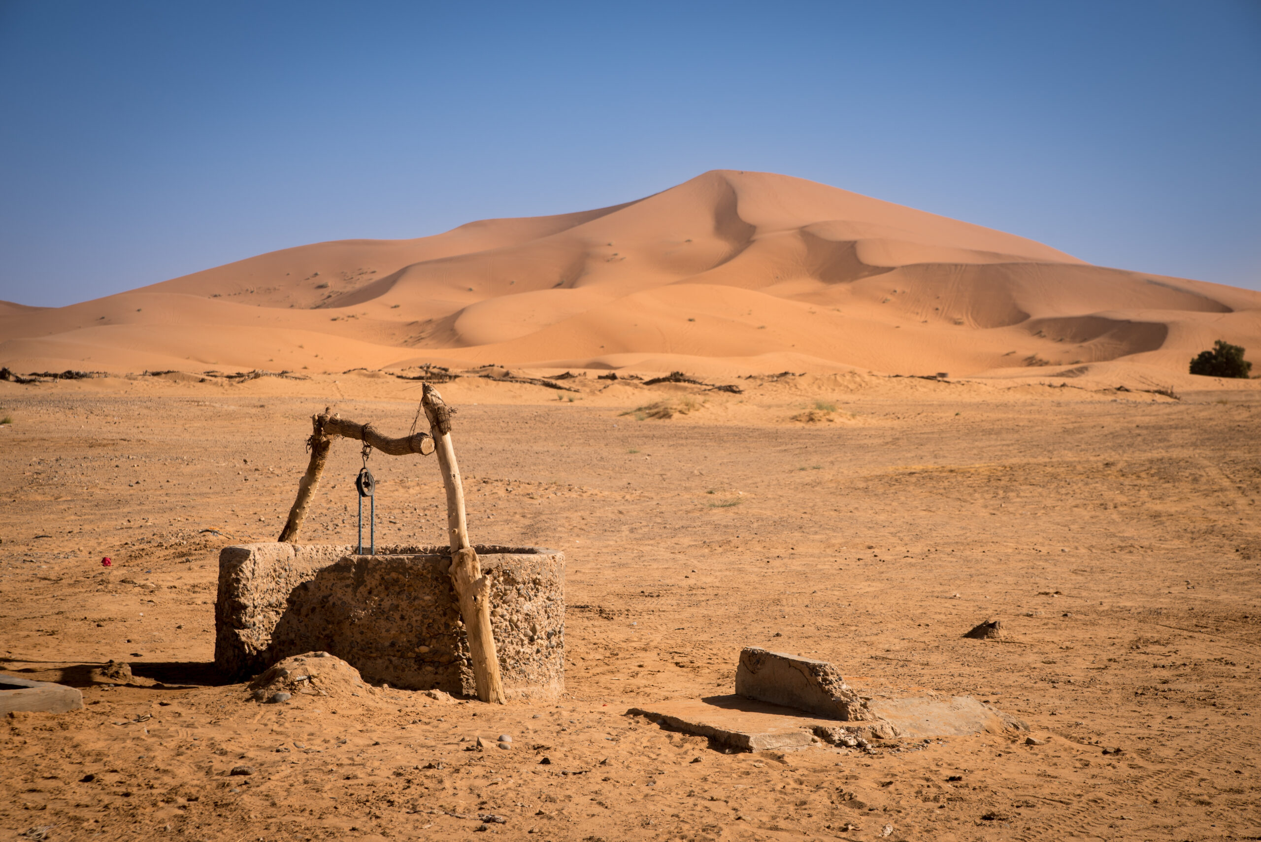 Old well, Morocco, Sahara Desert Nomadéis